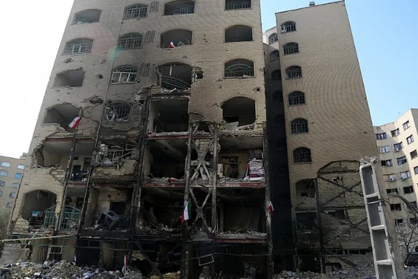 Katillerin Planı Sivil Katliamı! İsrial Gazze'de Uyguladığı Vahşeti Bu Kez İran'da Devreye Soktu